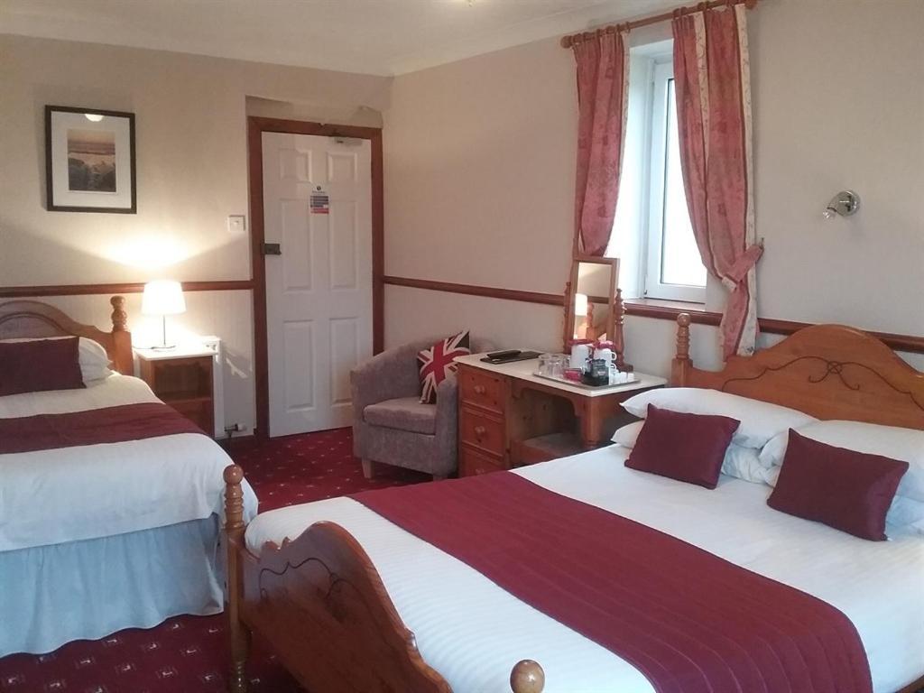 The Gower Hotel Сондърсфут Екстериор снимка